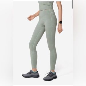Allbirds Womens Natural Legging NWT - Medium